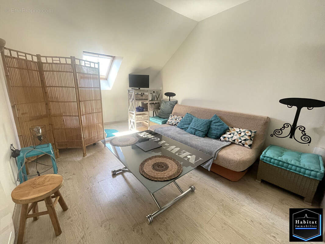 Appartement à LE PLESSIS-BELLEVILLE
