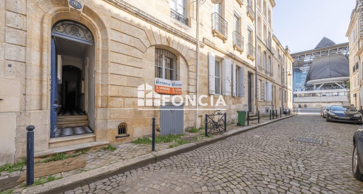 Appartement à BORDEAUX