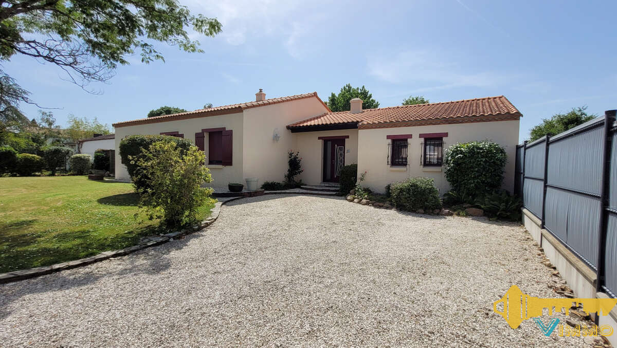 Maison à HAUTE-GOULAINE
