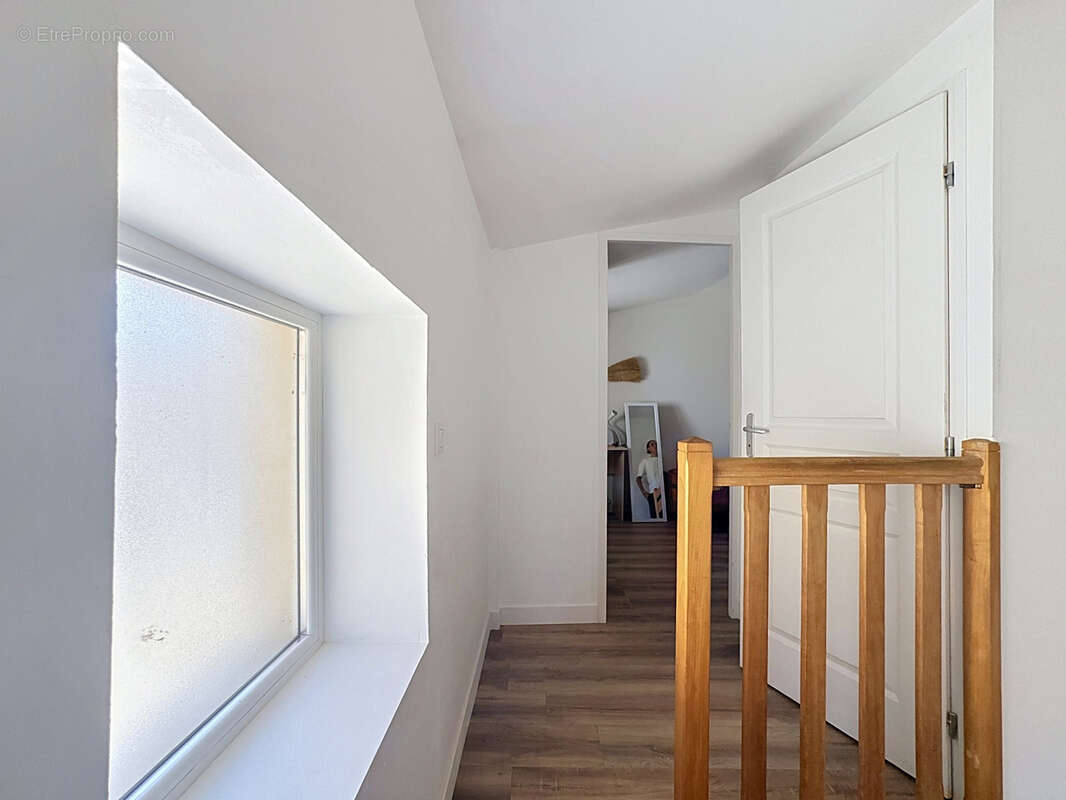 Maison de village   3 chambres   Terrasse 70 m2   2 stationnements - photo 17