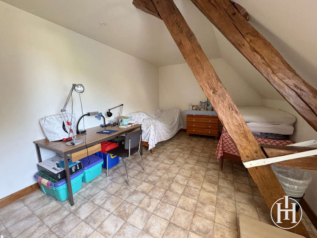 Maison à CHARENTON-DU-CHER