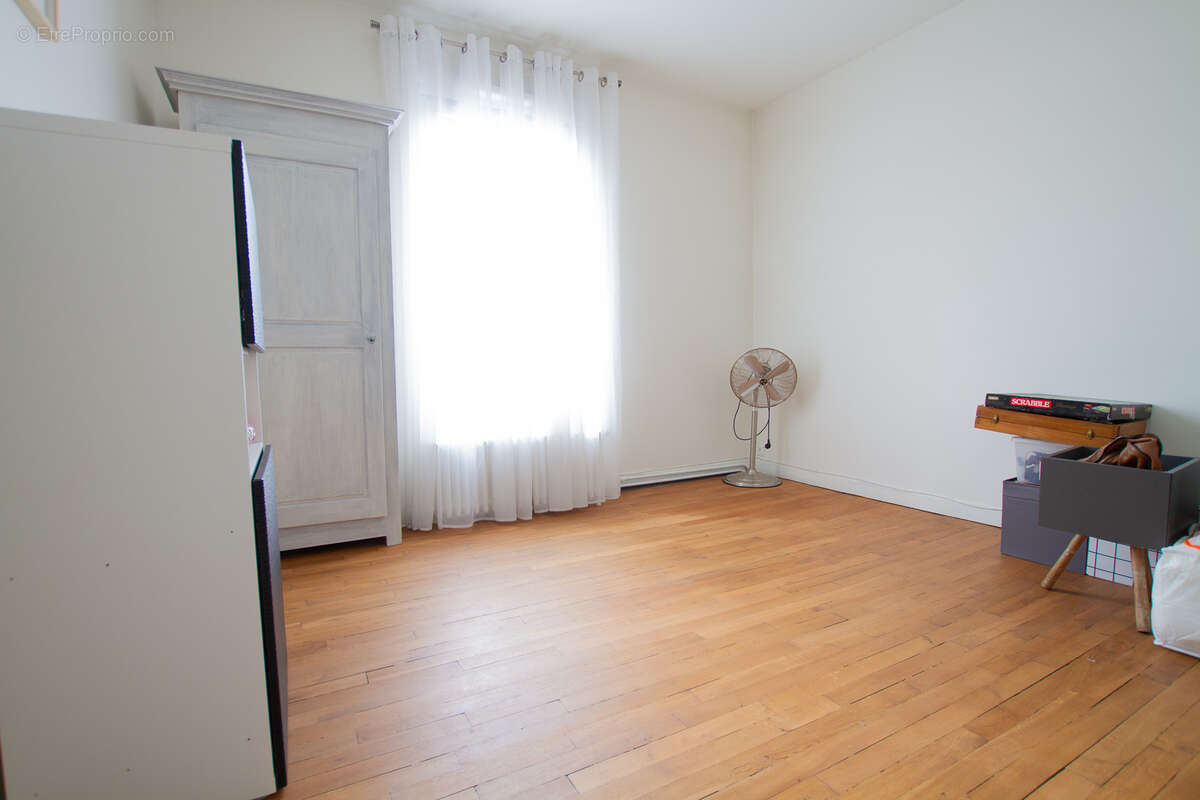 Maison à VILLENEUVE-LE-ROI