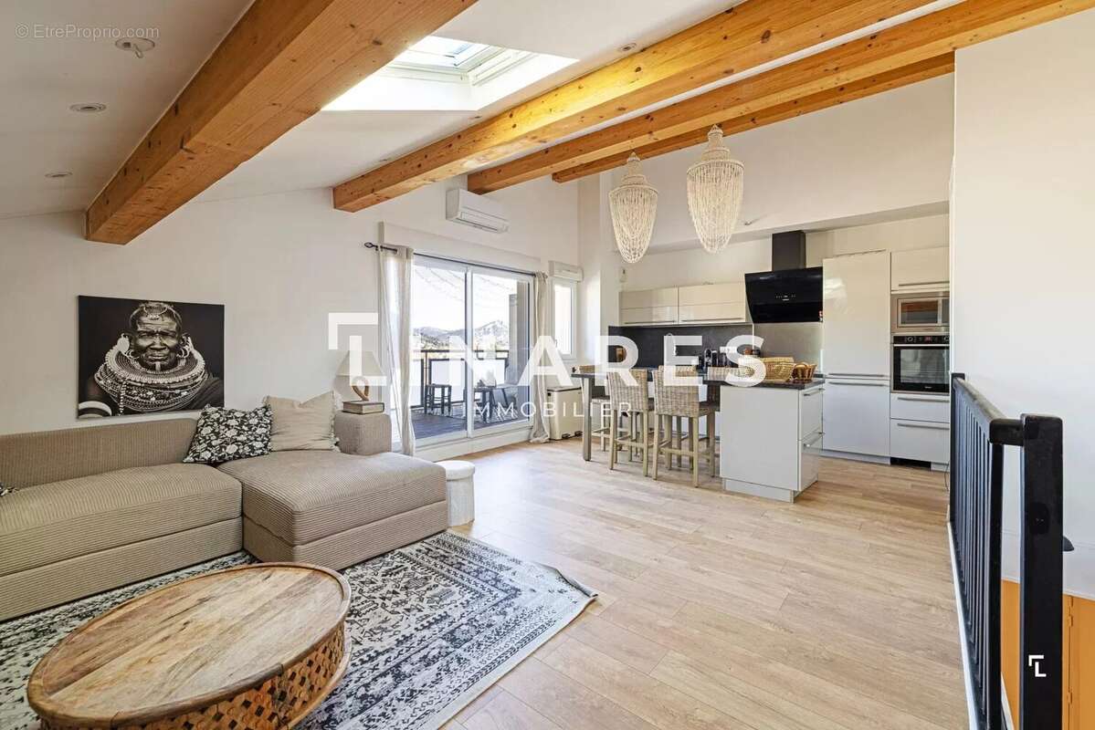 Appartement à MARSEILLE-12E