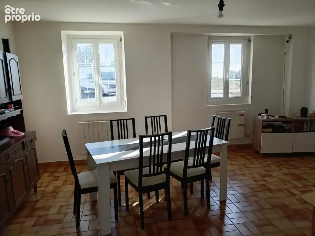 Immeuble de 2 logements avec grange sur 1,5 ha - photo 14