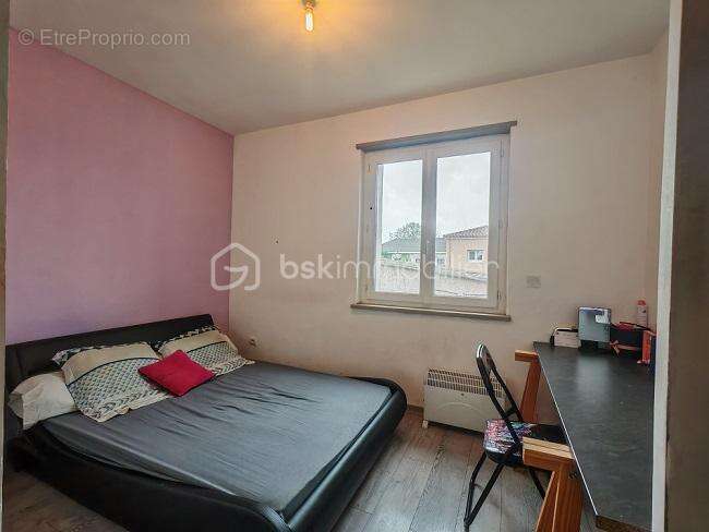 Maison à RIBAUTE-LES-TAVERNES