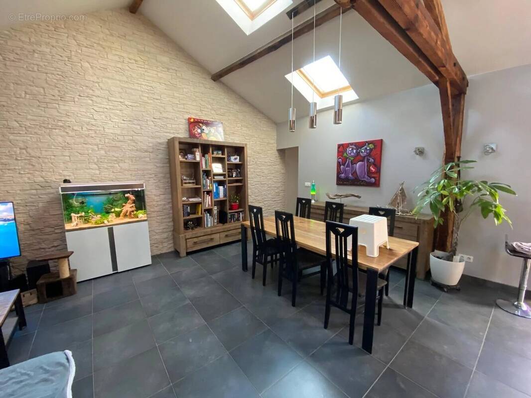 Maison à VILLEFRANCHE-SUR-SAONE