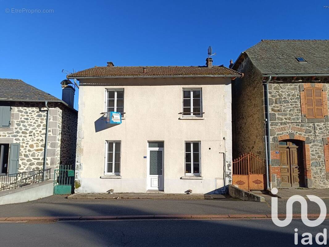 Photo 1 - Maison à SAINT-CERNIN