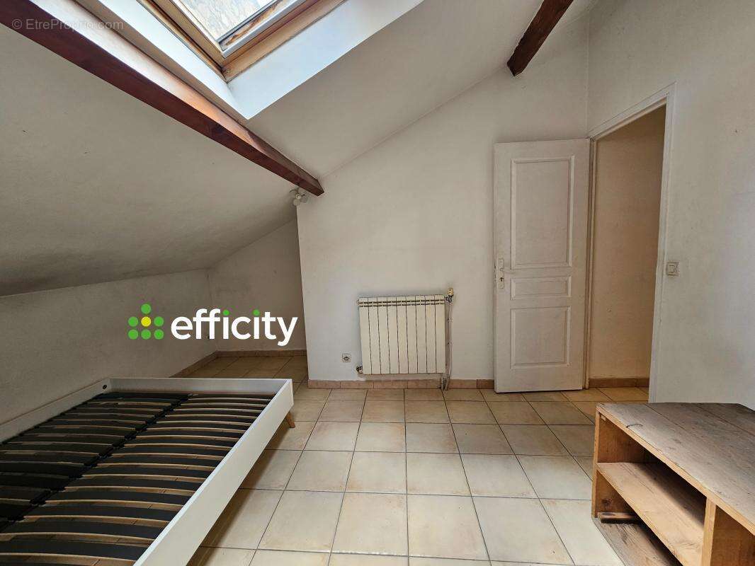 Maison 80 m² à Toulon  - photo 16