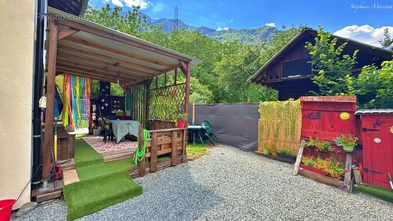 Maison à vendre 5 pièces  (73), Grange, Garages, Individuelle, sans vis à vis - photo 3