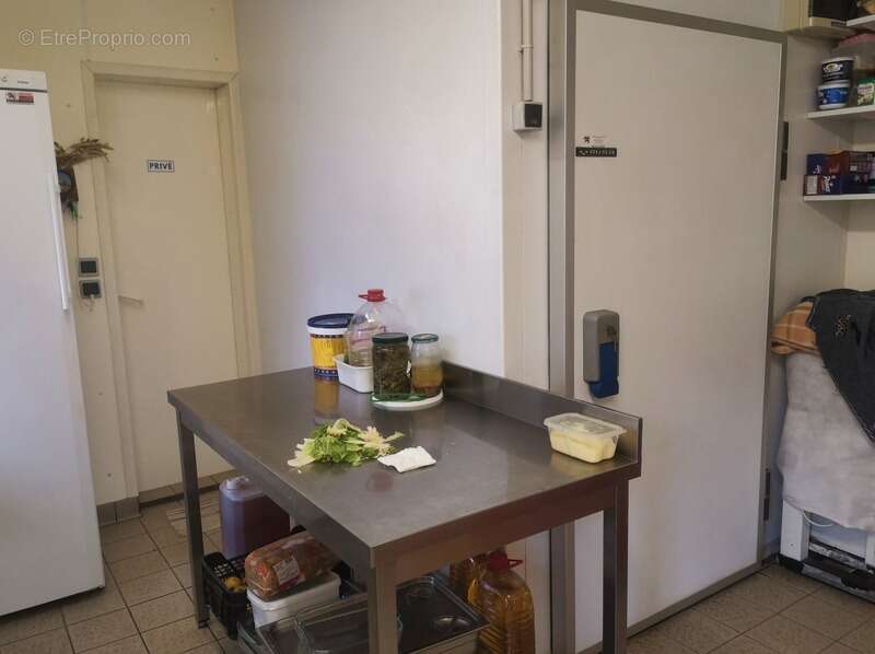 Commerce à BELLOU-EN-HOULME