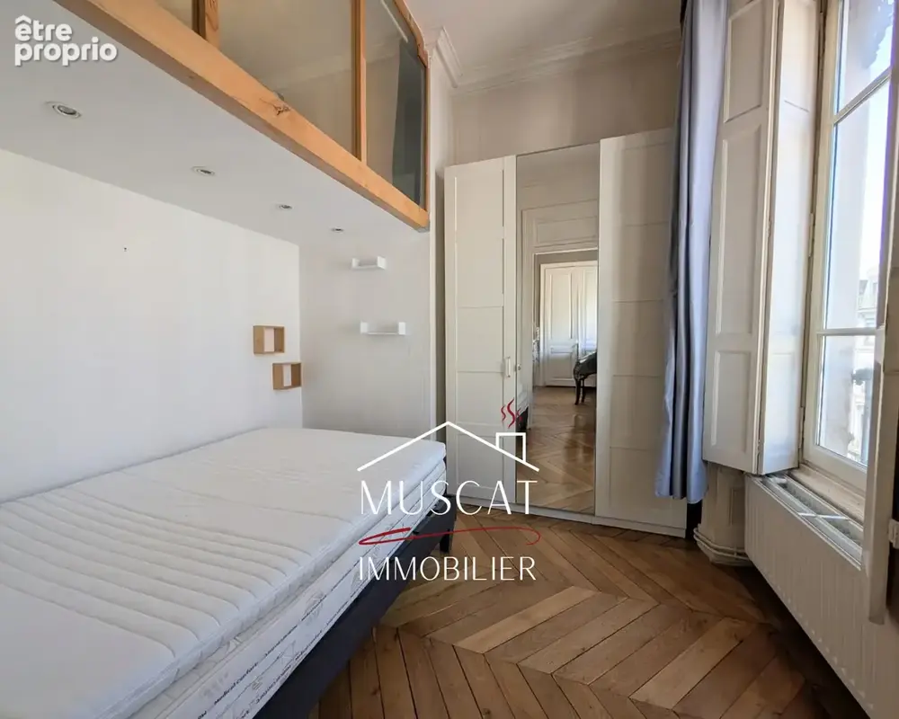 LYON 69002 - Appartement -  3 pièces - 80 m2 - Au cœur de la Presqu’île lyonnaise - photo 5