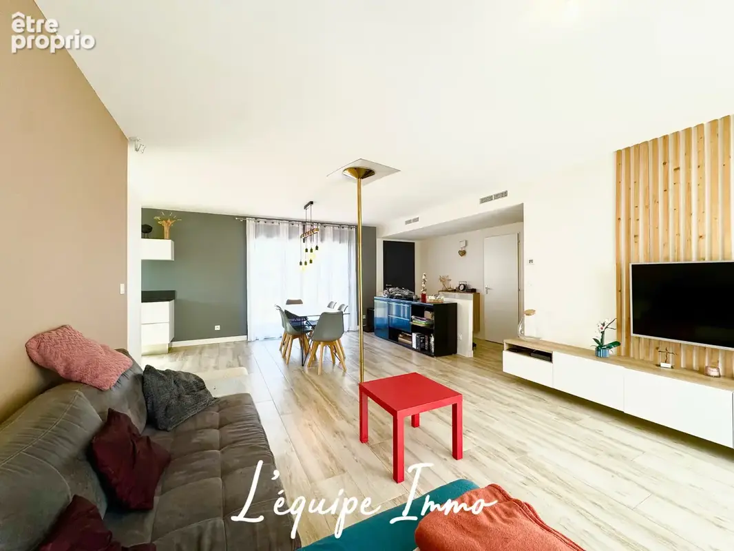 Maison récente 4 chambres au calme avec terrain de 589 m2 - photo 4