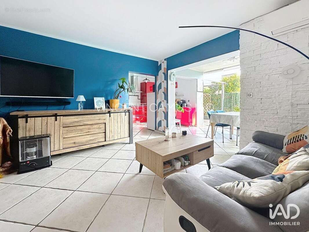 Photo 2 - Appartement à SIX-FOURS-LES-PLAGES