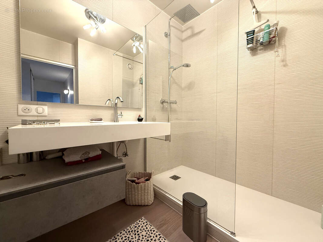 Appartement à ANNEMASSE