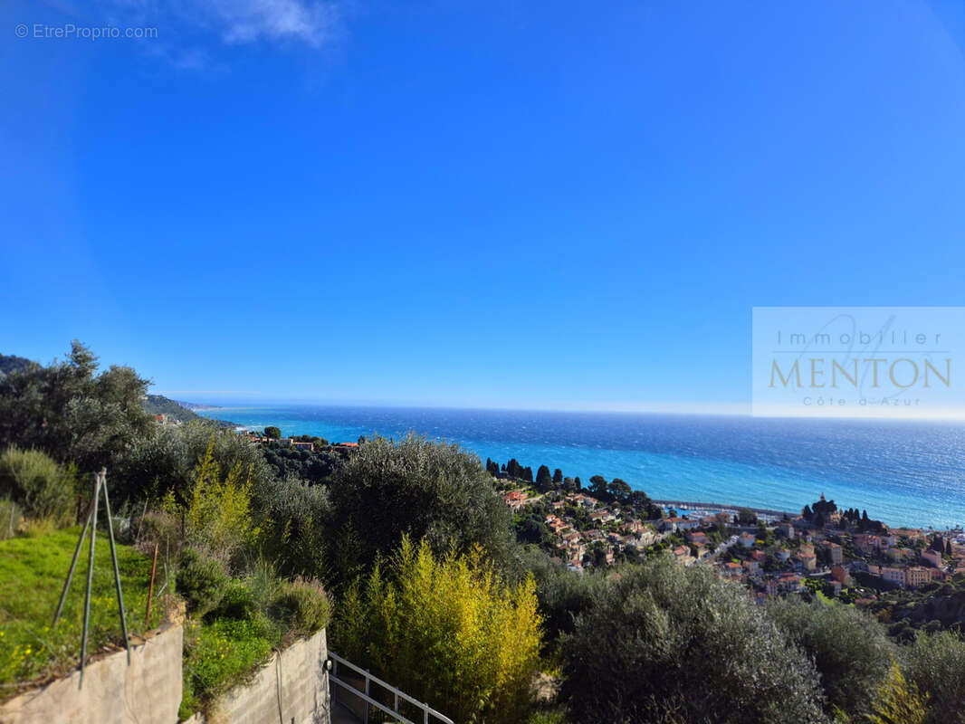 Appartement à MENTON