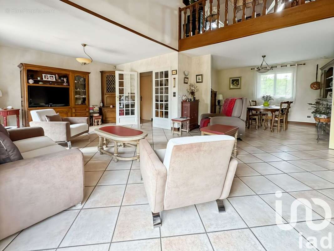 Photo 3 - Maison à SAINT-MICHEL-SUR-ORGE