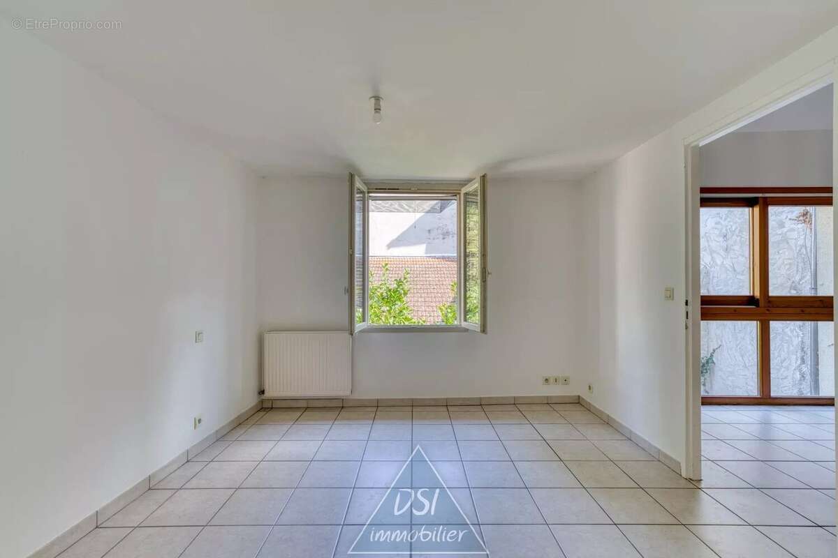 Appartement à MONTLUEL