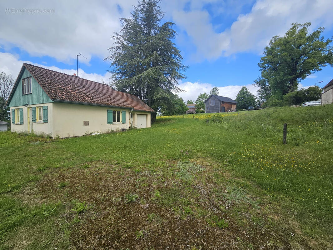 Maison à ETRAY