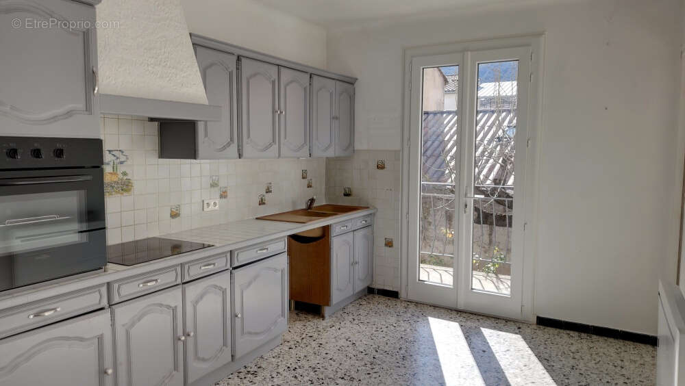 Maison à MALAUCENE