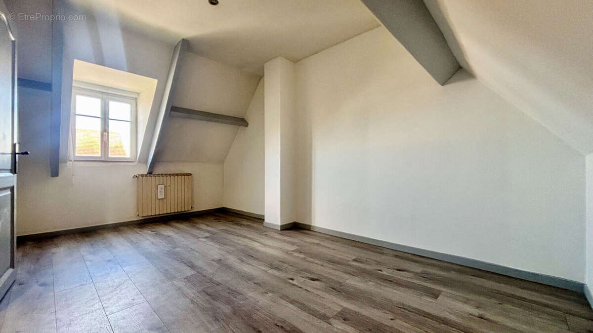 Maison à CORBEIL-ESSONNES