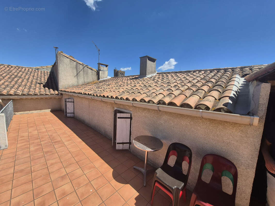 Maison de maître 290 m2 avec 7 chambres, remise et cour   Azille - photo 7