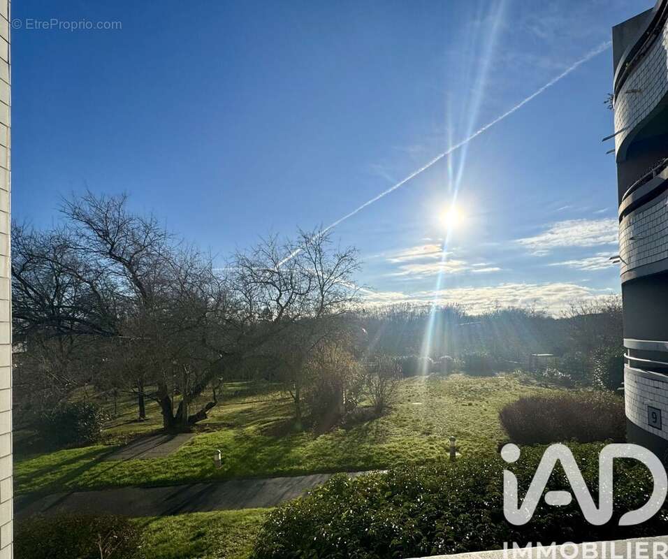 Photo 7 - Appartement à SURESNES