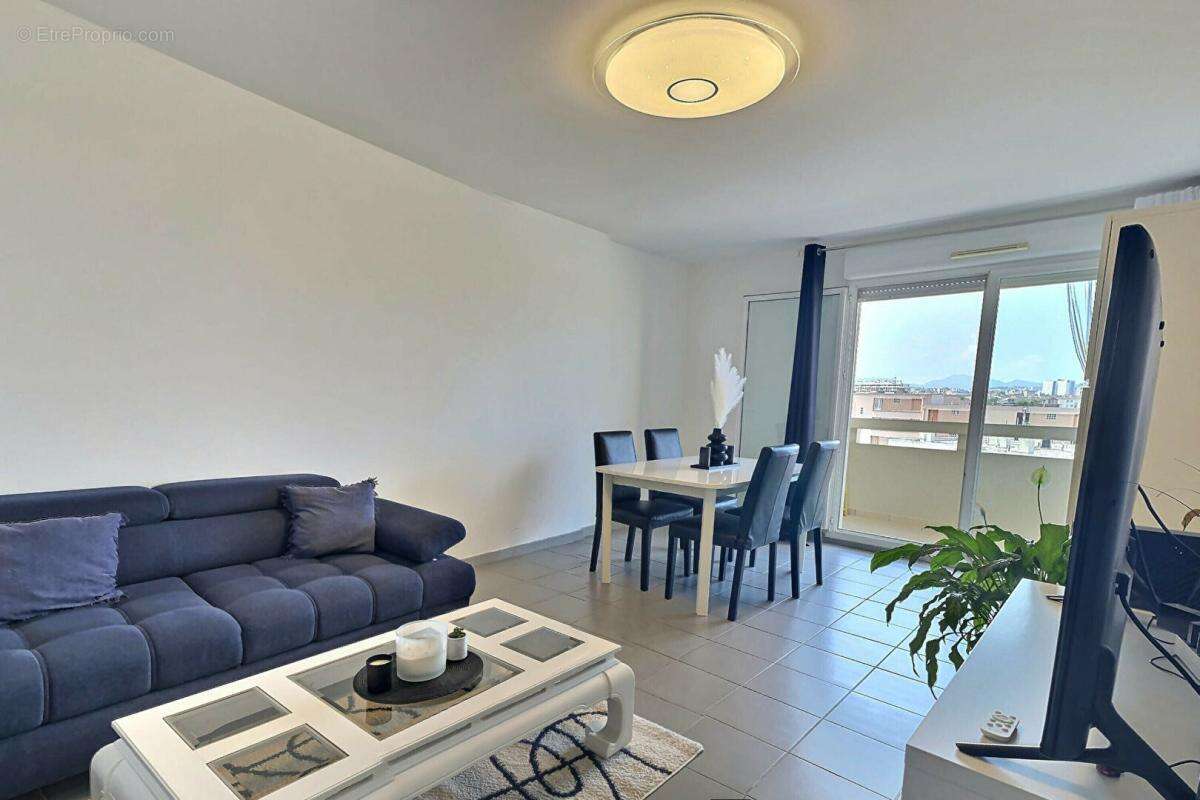 Appartement à MARSEILLE-14E