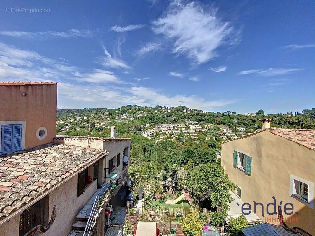 Maison à BIOT