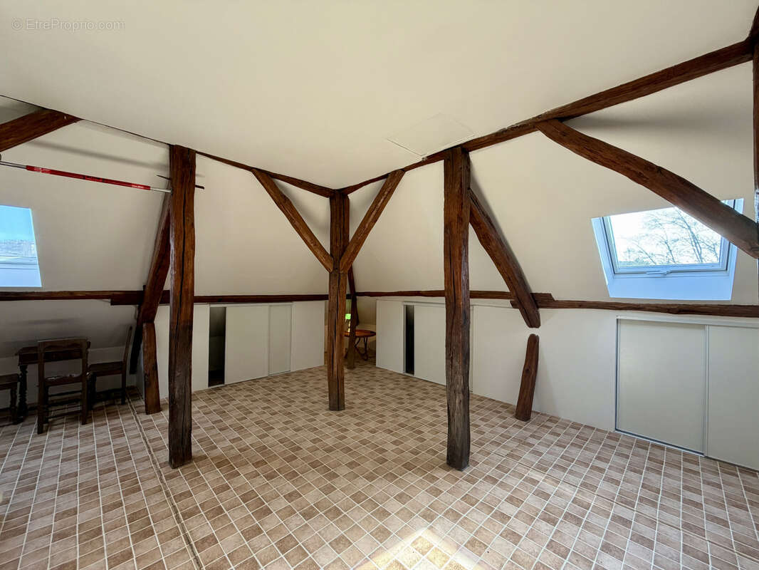 Appartement à COULOMMIERS