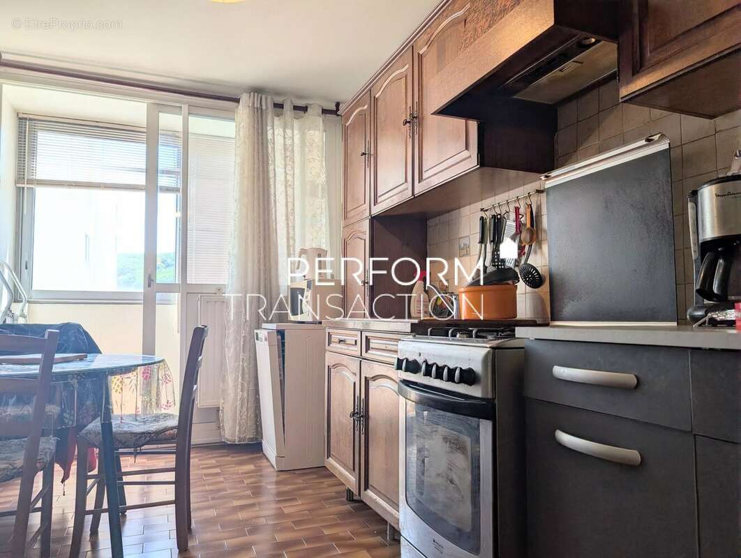 Appartement à SASSENAGE