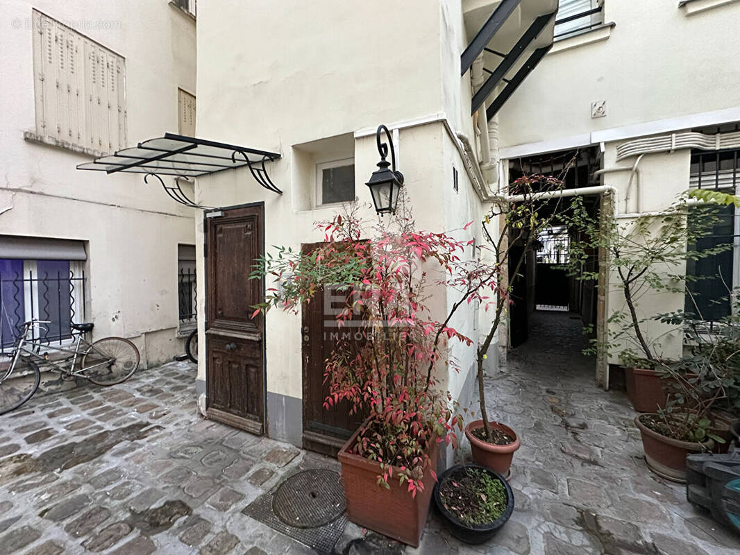 Appartement à PARIS-11E