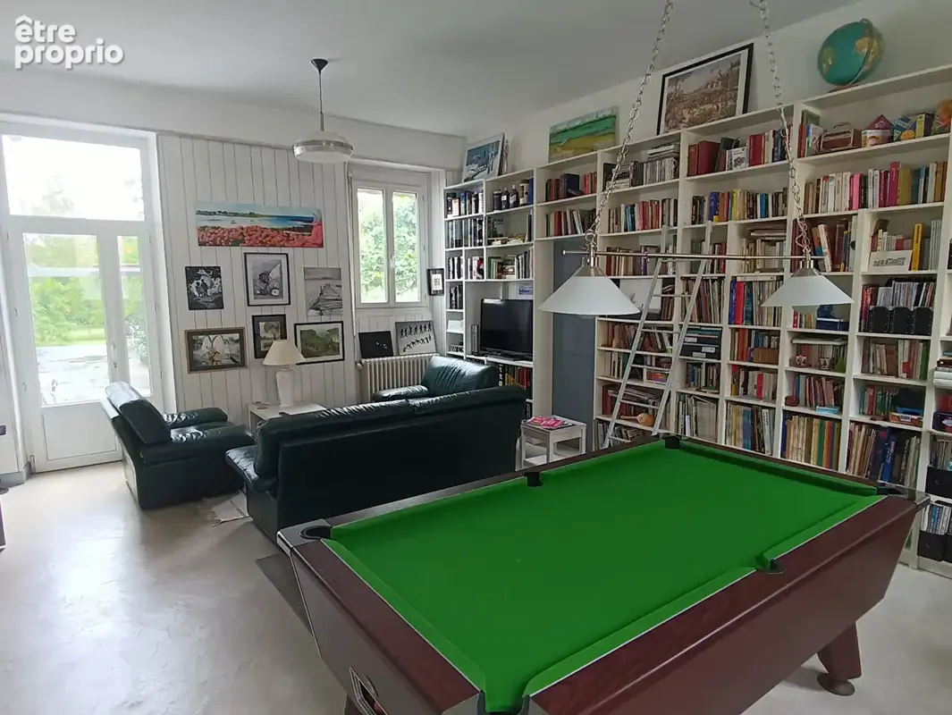 CAPDENAC. Spacieuse maison familiale de 211 m² au coeur du centre-ville ! - photo 3