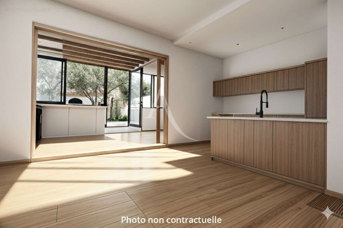 Appartement à MARSEILLE-6E
