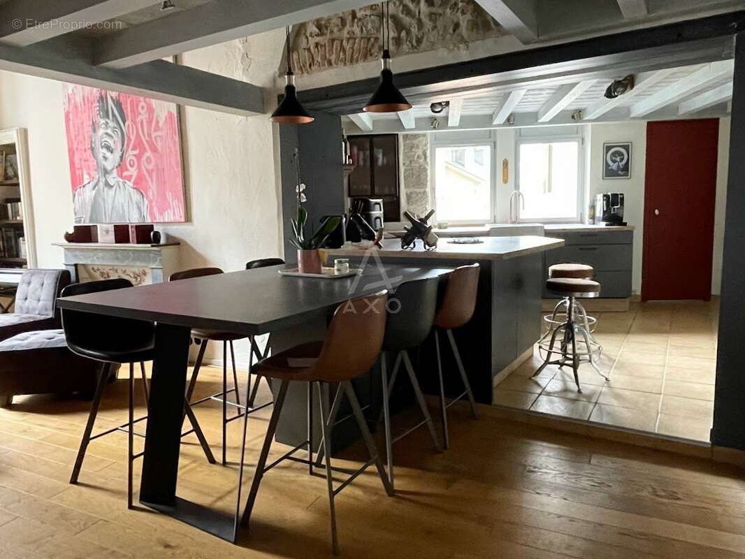 Appartement Chambéry Centre 75 m² - photo 4