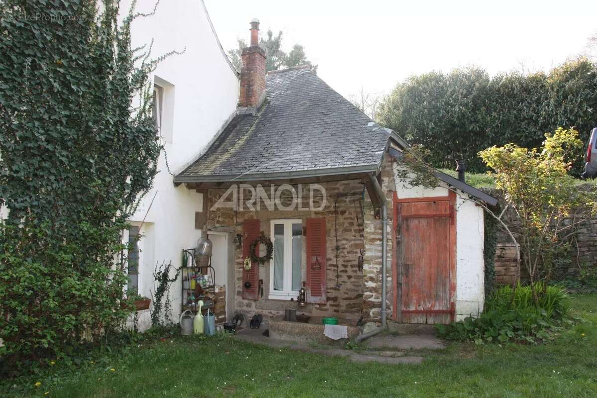 Maison à PONT-AVEN