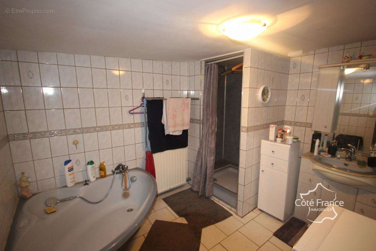 Maison à VIREUX-WALLERAND