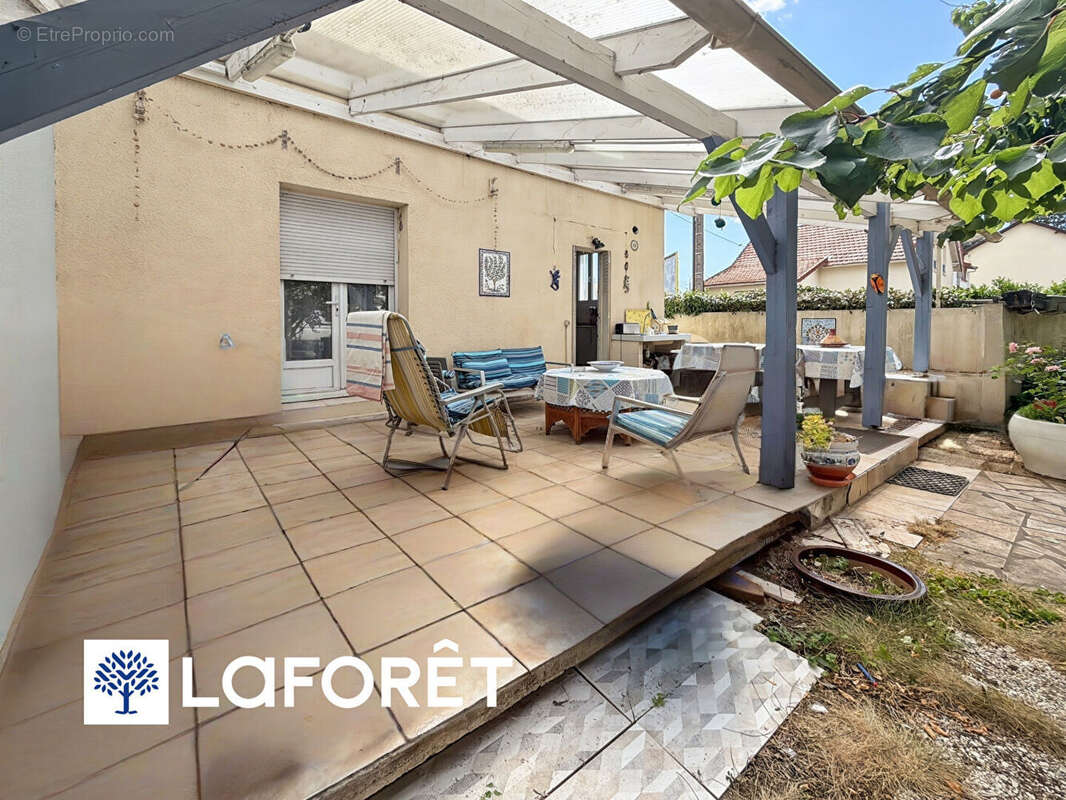 Maison 5 pièces à vendre à Ris Orangis - Réf. 5716 - photo 4