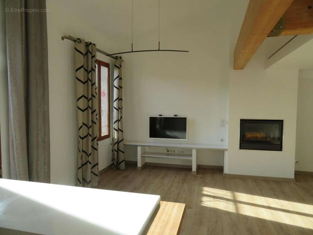   - Appartement à FLAYOSC