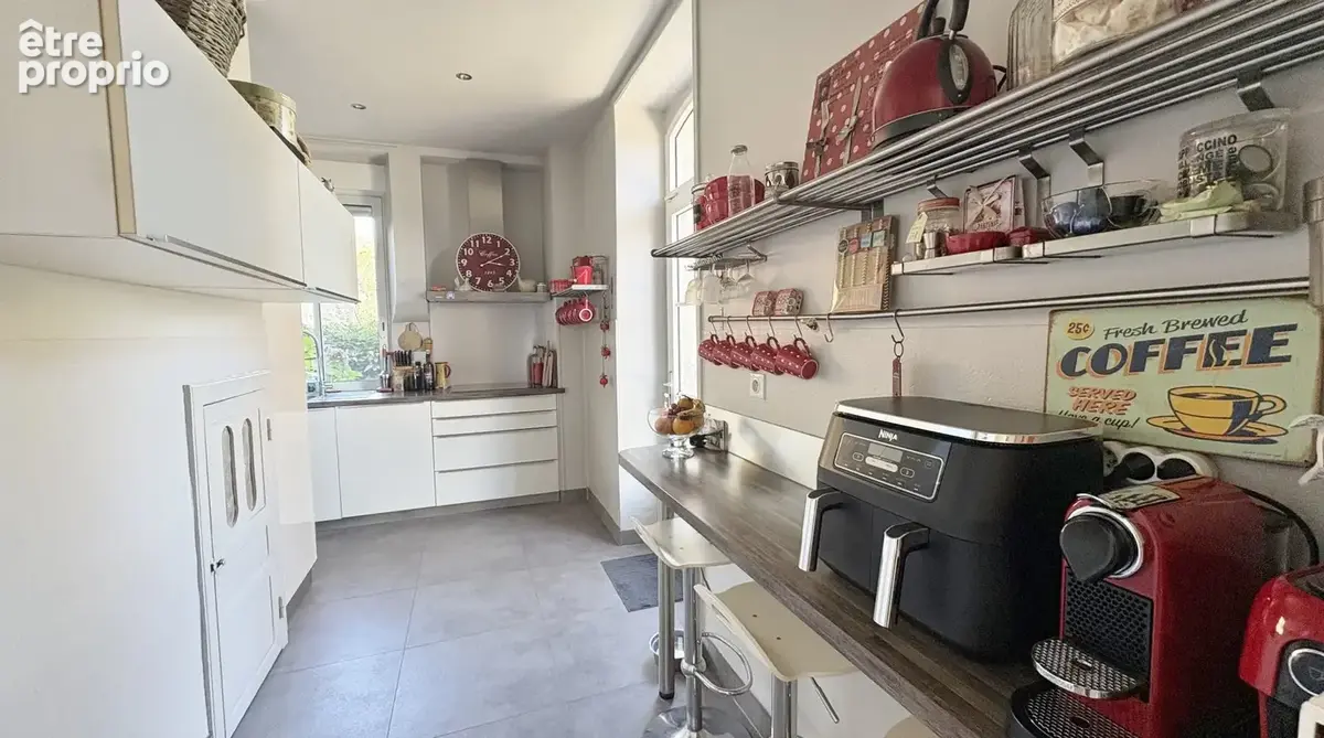 Maison de maître à vendre proche de Saint-Martin-de-Seignanx  Propriété de caractère avec piscine et dépendance - photo 11