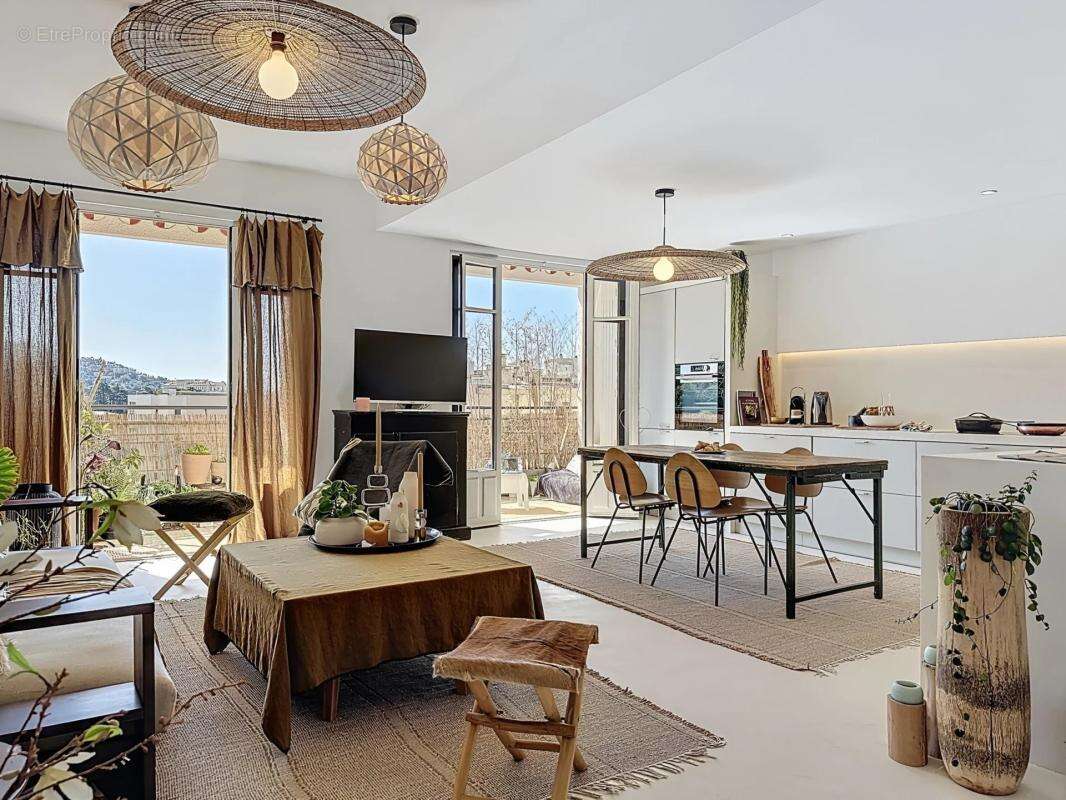 Appartement à LE CANNET