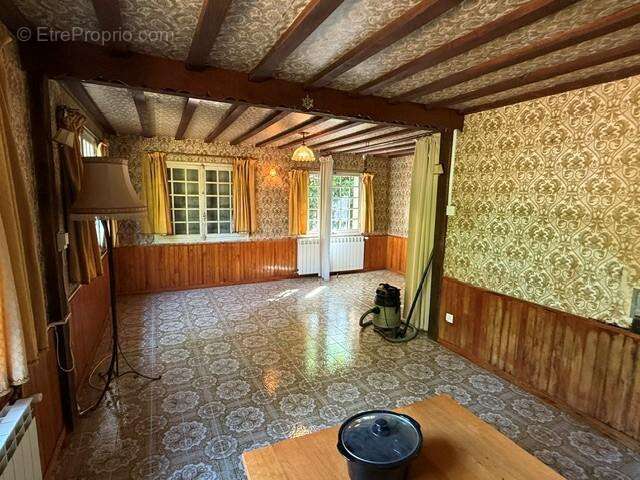 Maison à LA CHAPELLE-GAUTHIER