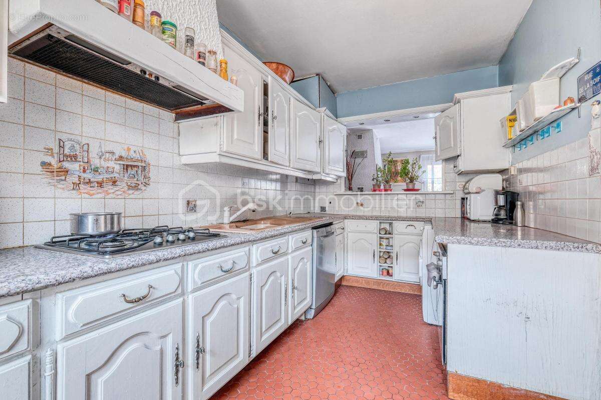 Maison à EMERAINVILLE