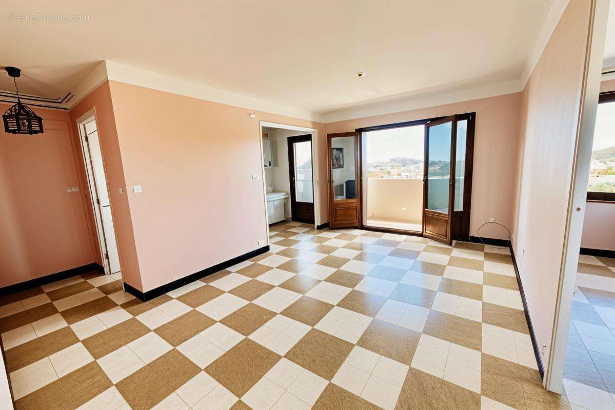 Appartement à TOULON