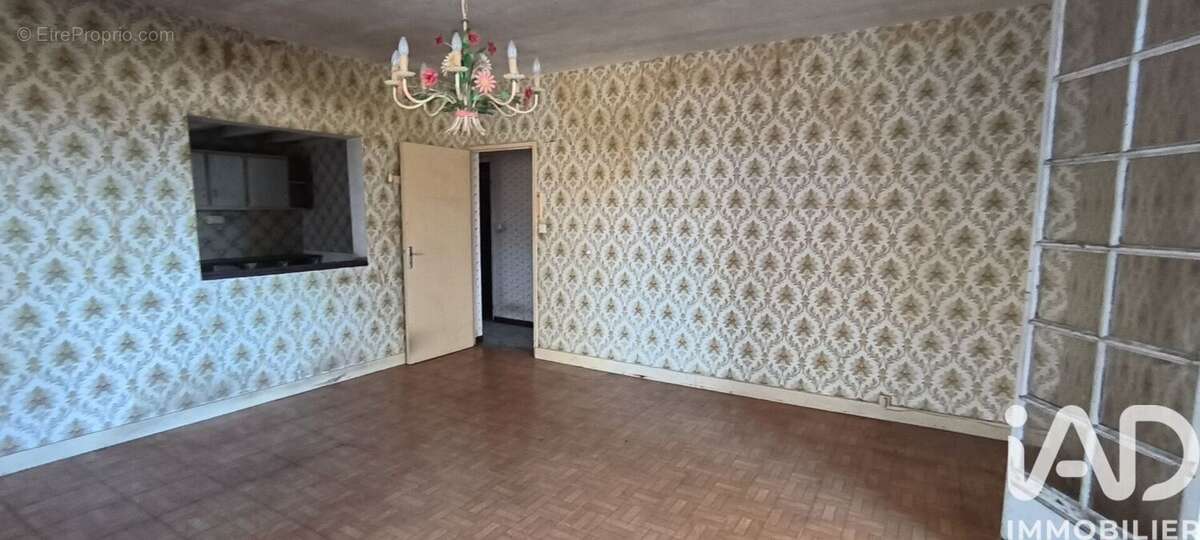 Maison 106 m² à Cognac  - photo 7