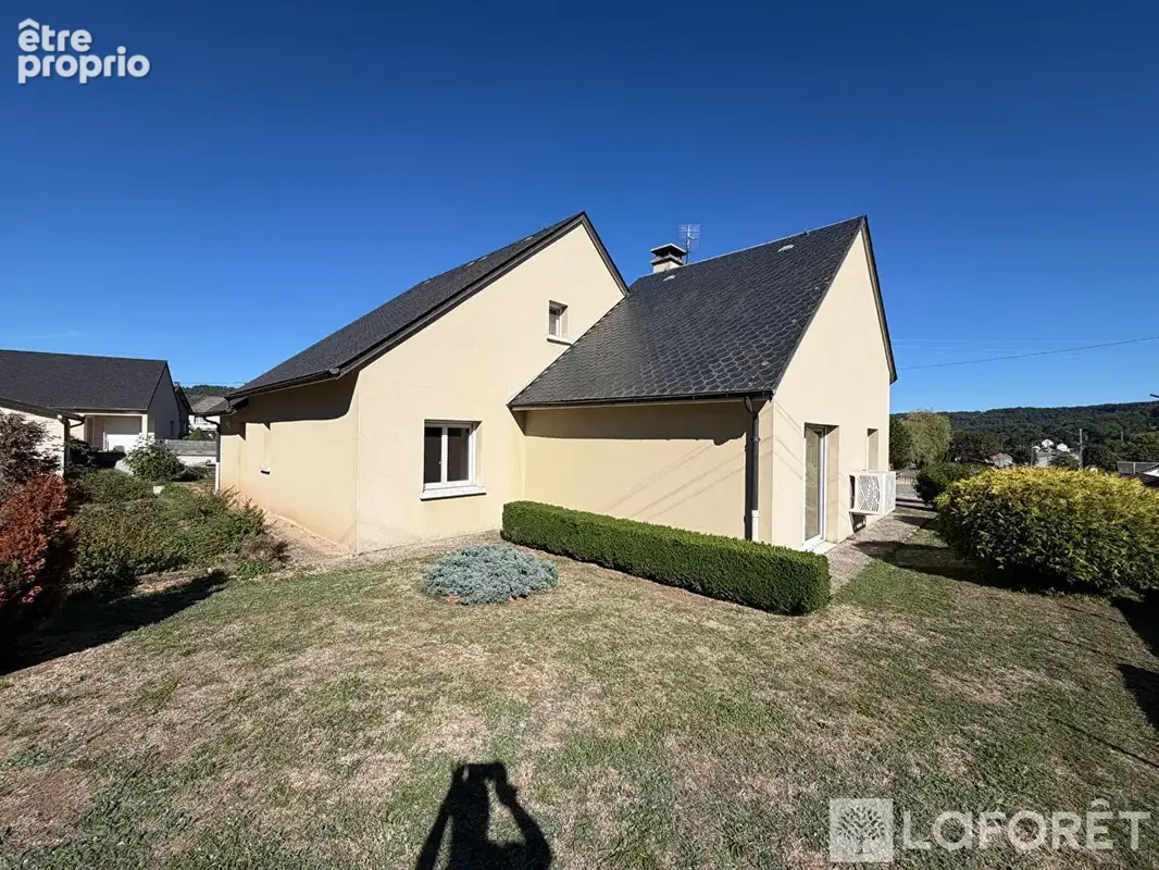 Maison Neussargues Moissac 5 pièce(s) 92m² - photo 12