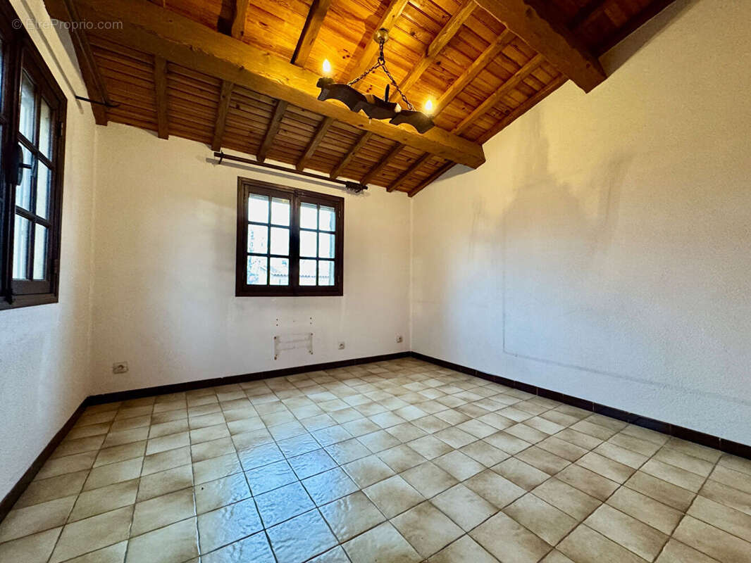 Maison à MARSEILLE-12E