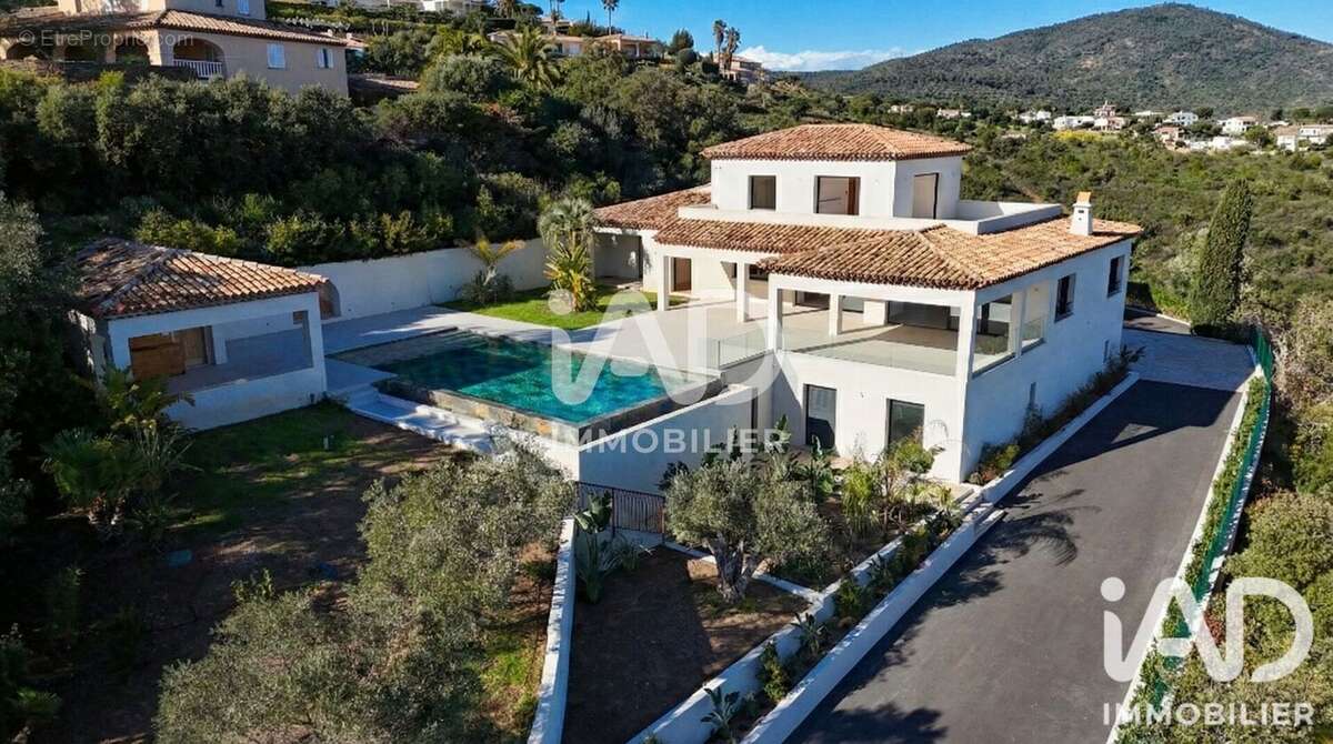 Maison 416 m² à Sainte-Maxime  - photo 5