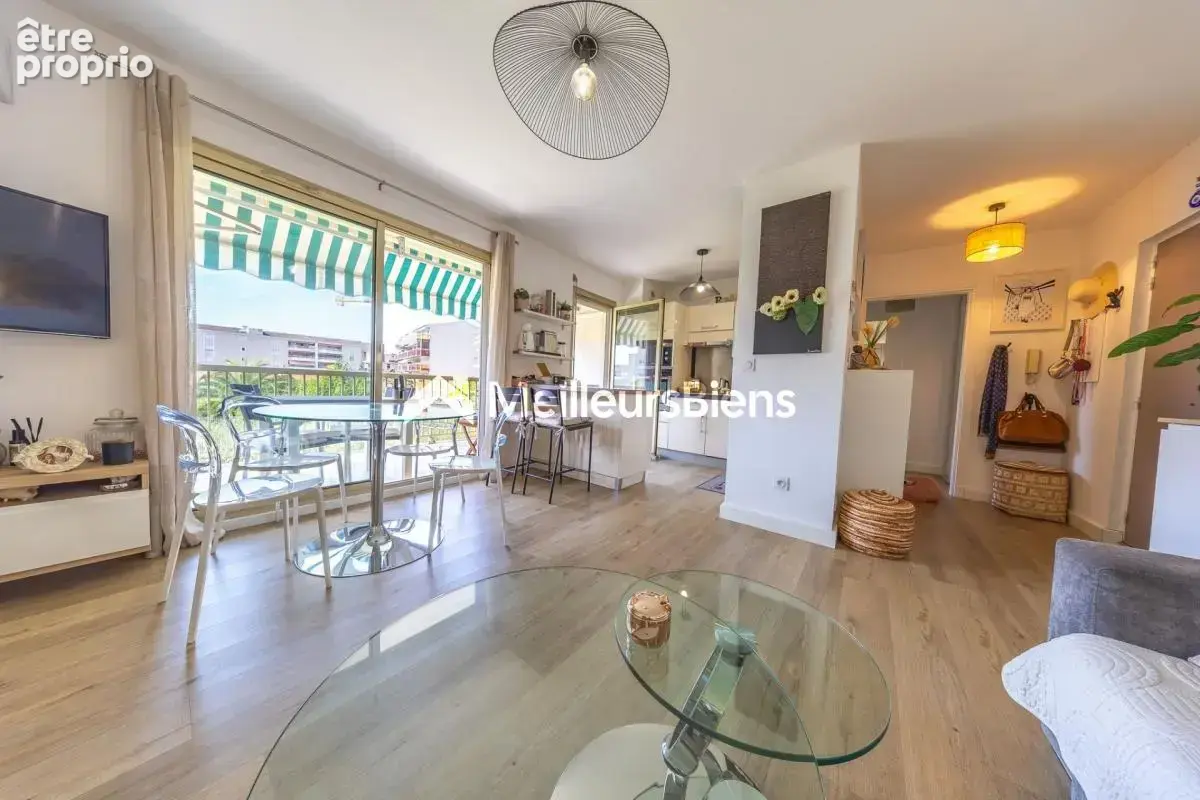 Appartement coeur de ville au calme - photo 2