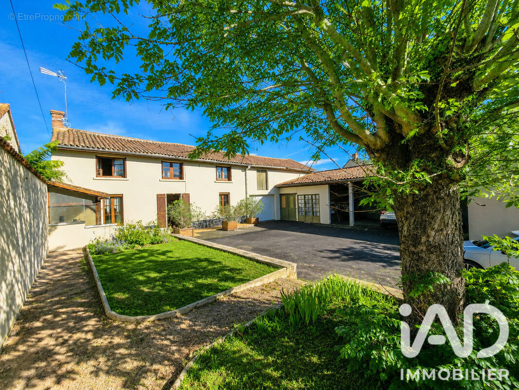 Photo 1 - Maison à AULNAY