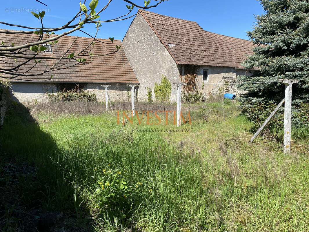 Maison à SAINT-CLAUDE-DE-DIRAY